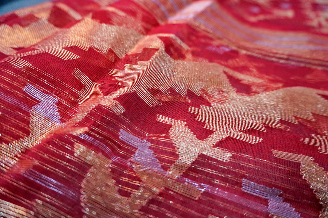 Scarlet Legacy - 100% Dhakai Jamdani Dupatta with Traditional Design and Motifs