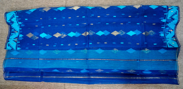 Blue Muse - 100% Dhakai Jamdani Dupatta with Traditional Design and Motifs