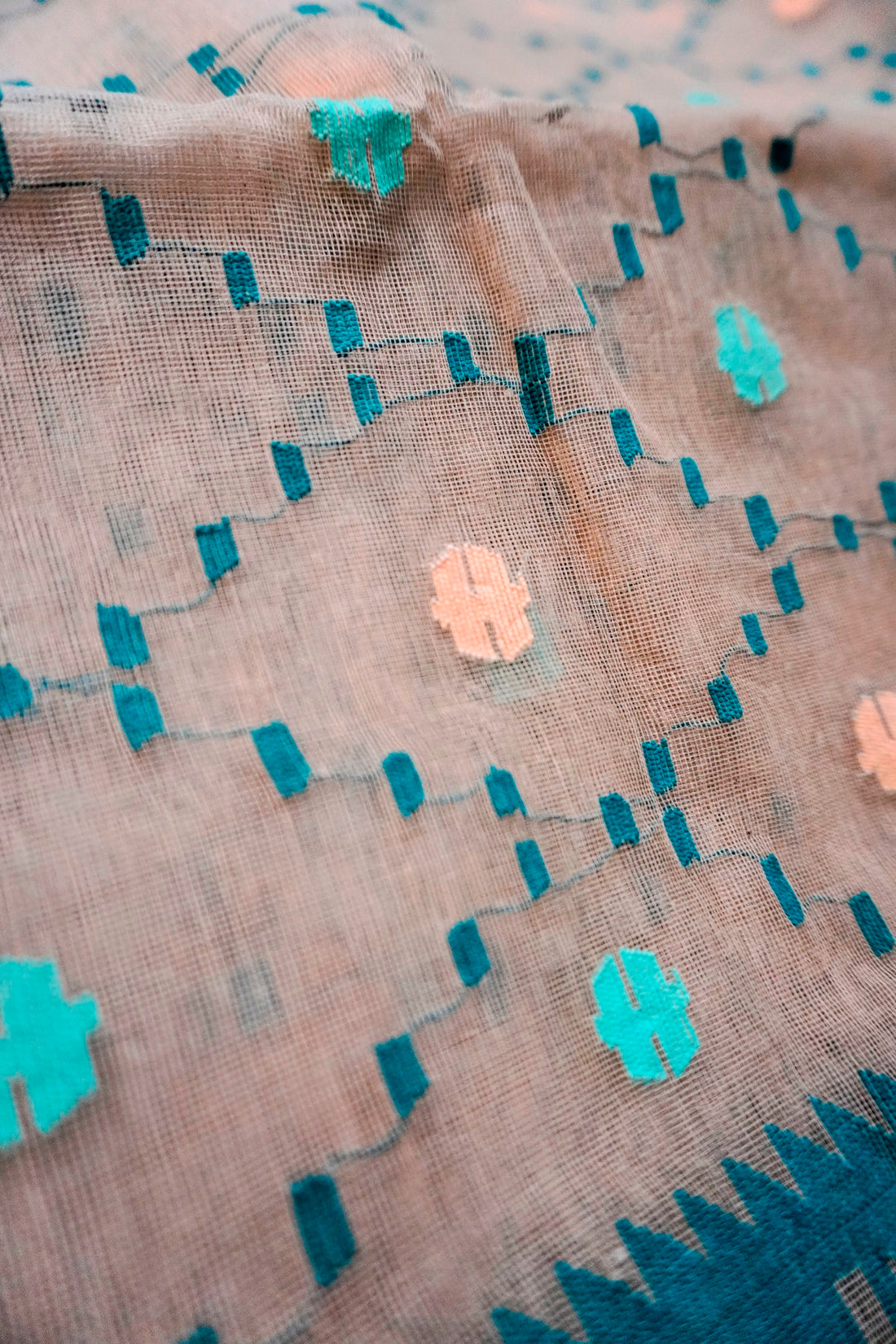 Verdant Tradition - 84 Count Half-Silk Peach Teal Jamdani with Traditional Motifs