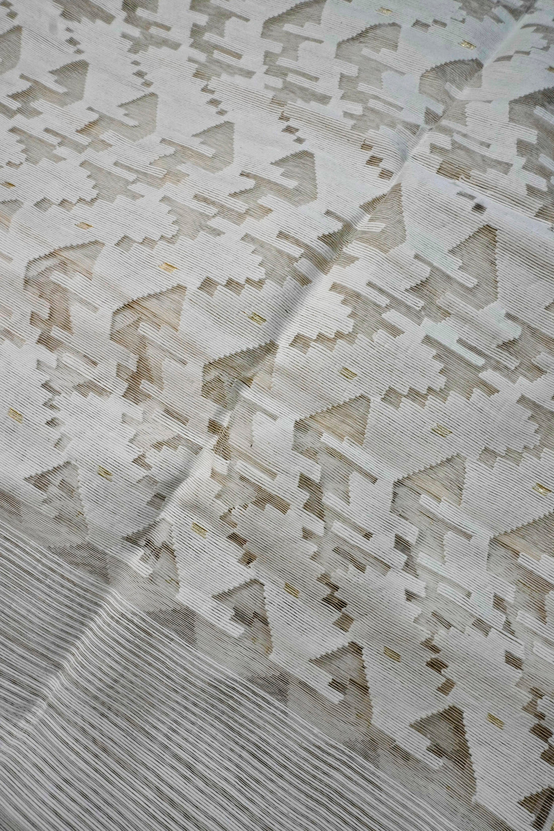 Pure Petal Ivory - 84 Count Half-Silk Ivory White Jamdani with White Floral Motifs