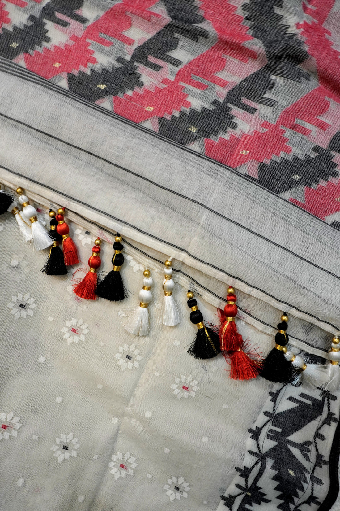 Heritage Contrast - 84 Count Half-Silk Ivory Jamdani with Black-Red Traditional Motifs