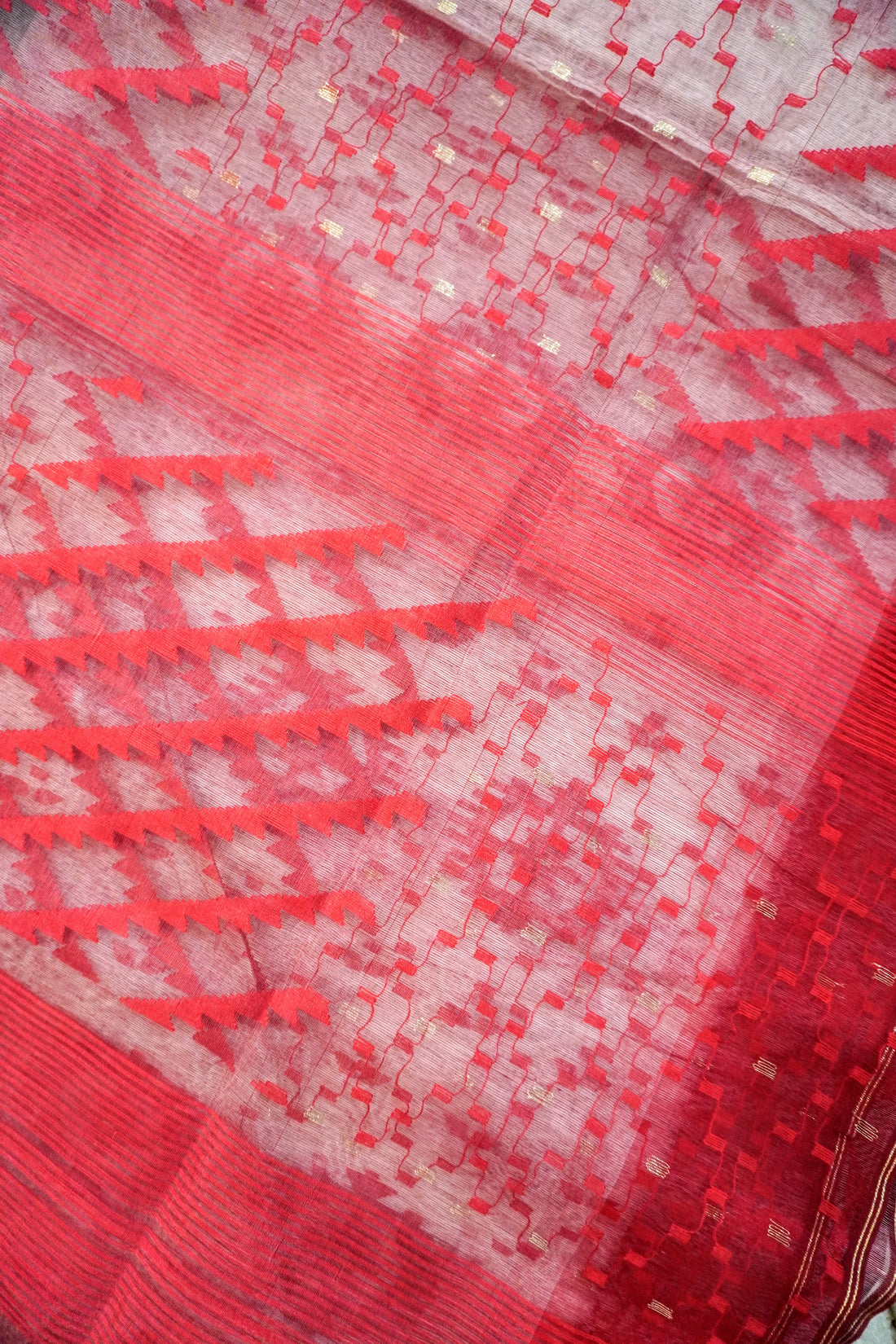 Scarlet Heritage - 84 Count Half-Silk White Jamdani with Traditional Red Motifs