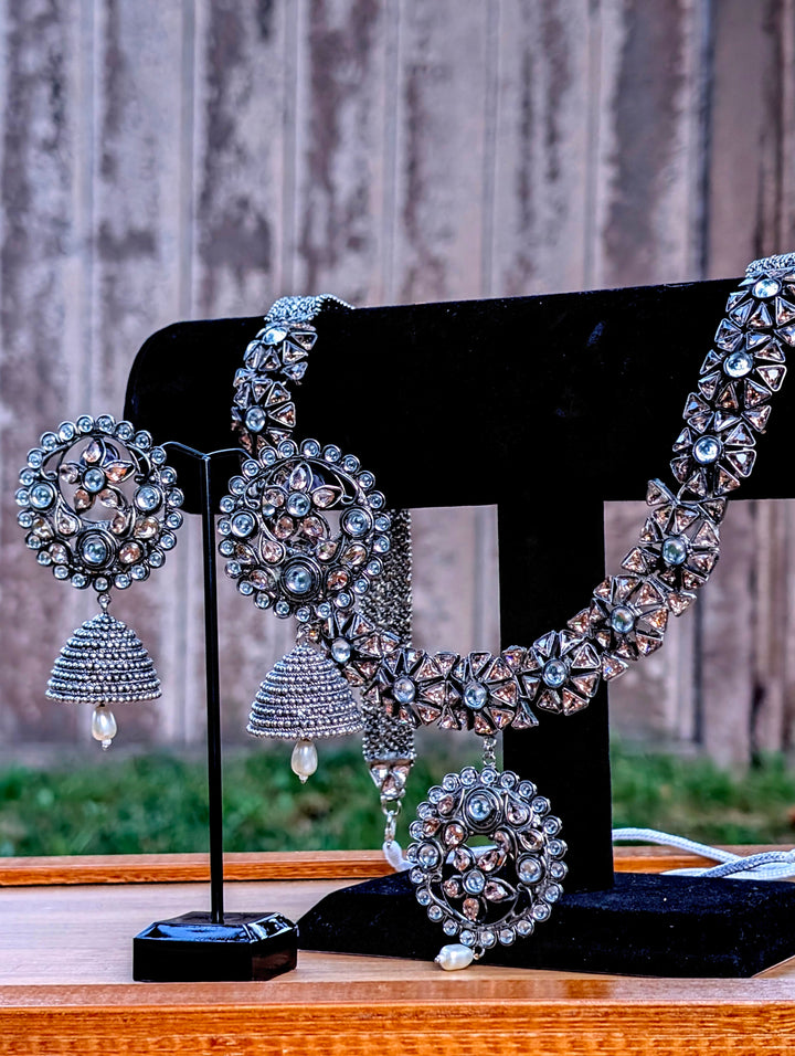 Brass Chand Elegance Set – Antique Silver Finish with Stone Work