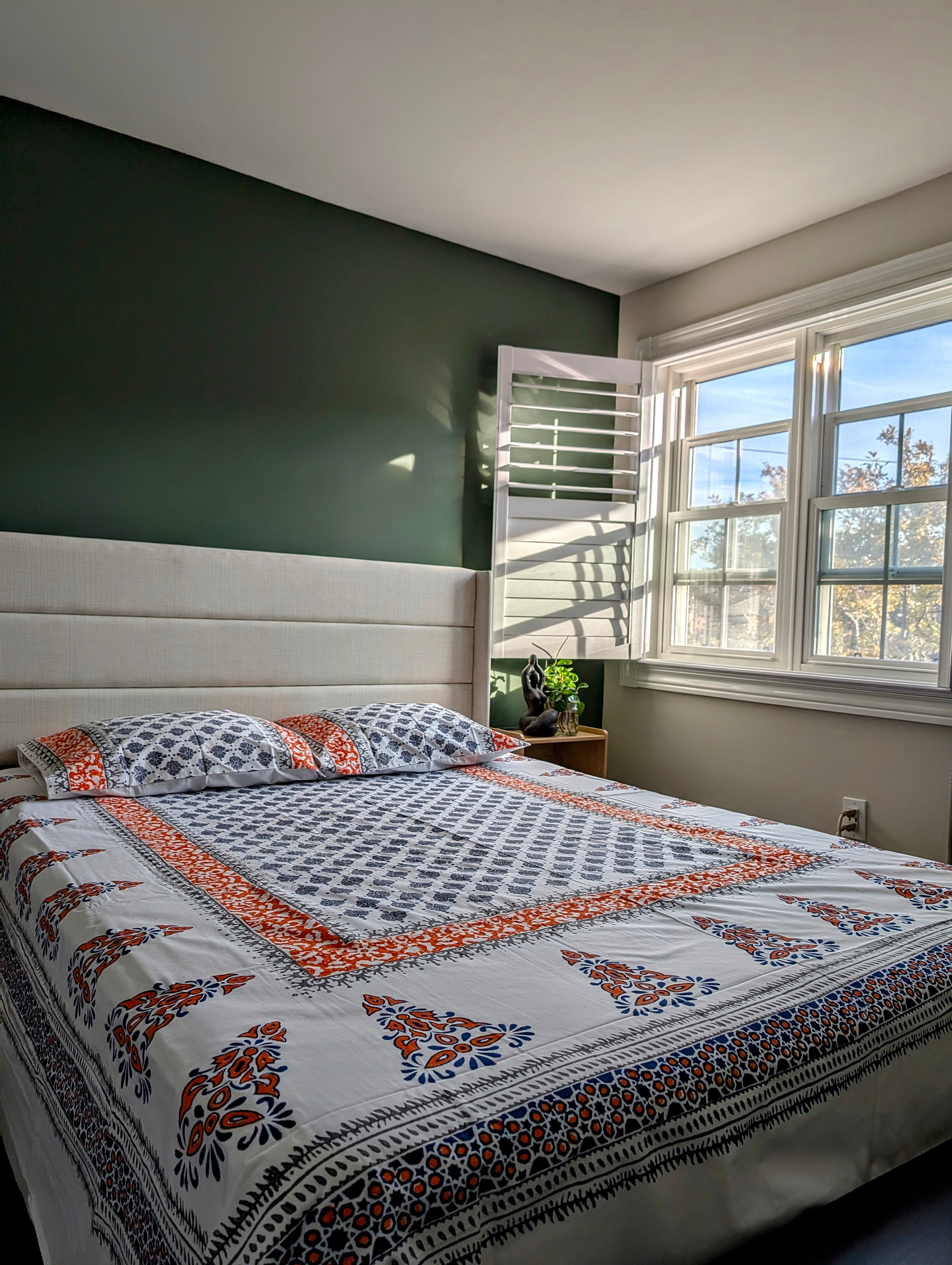 Autumn Noir Bed Set – 100% Cotton Block Print Bed Set