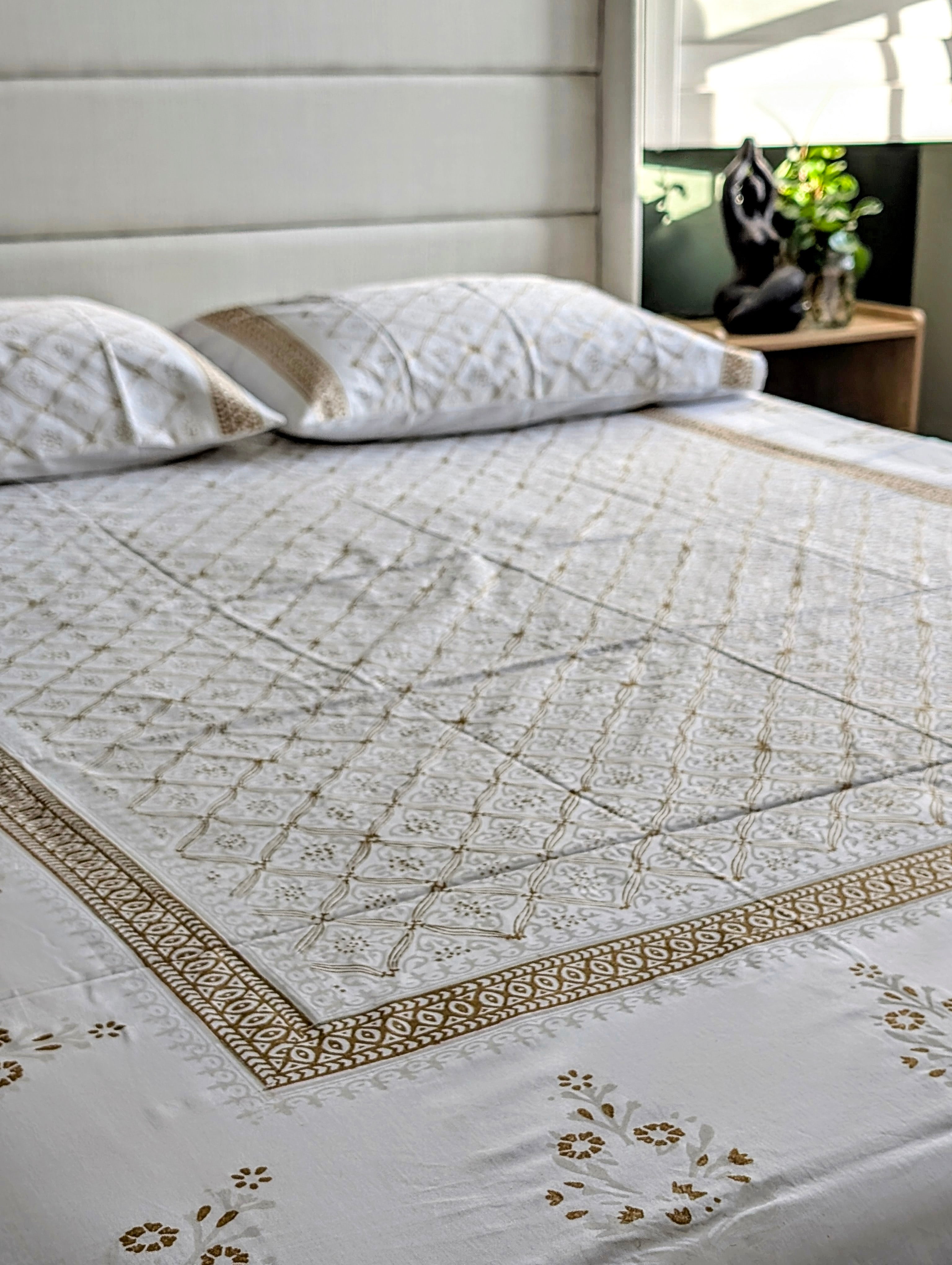 Golden Grace Bed Set – 100% Cotton Block Print Bed Set