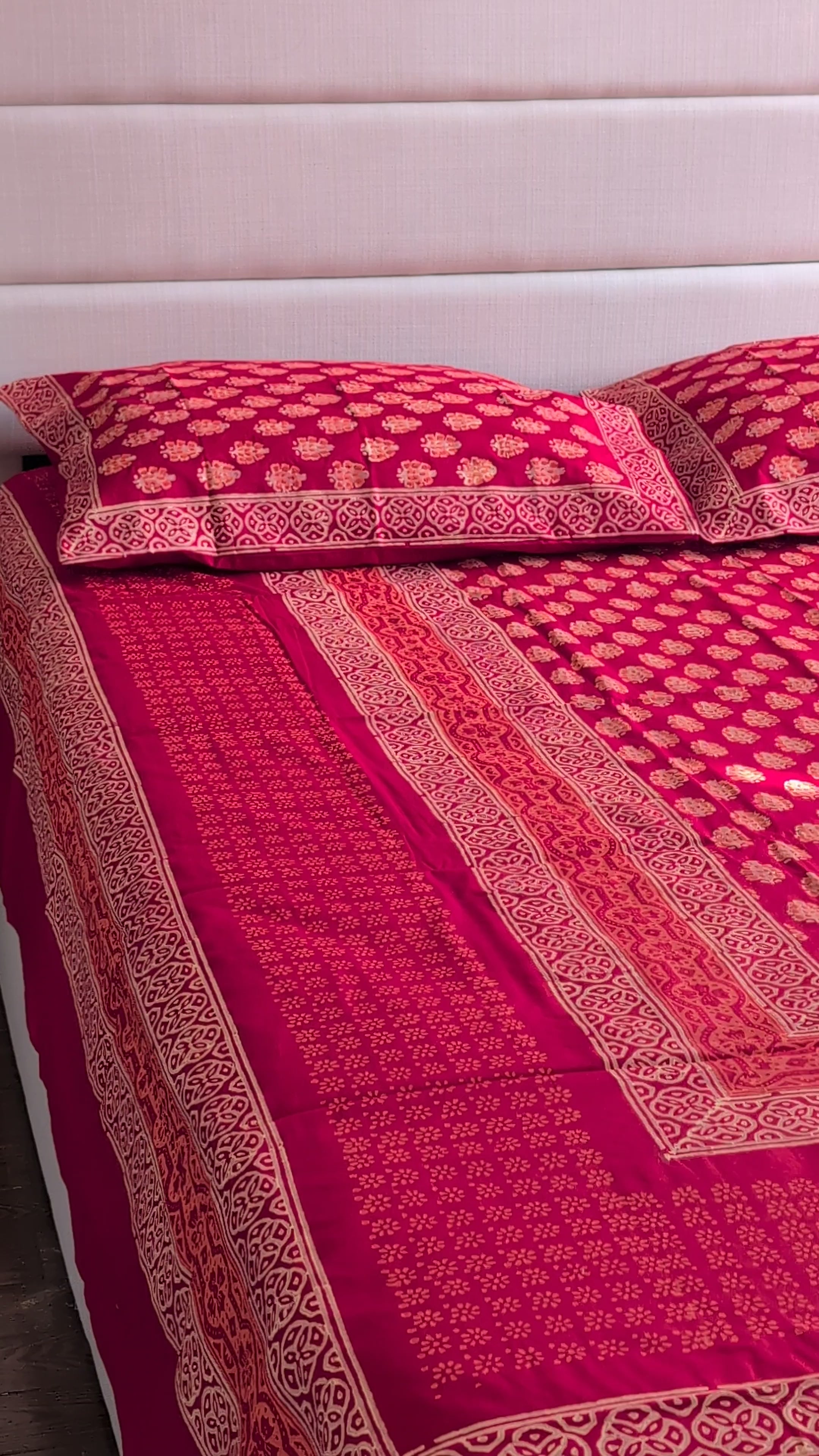 Crimson Opulence Bed Set – 100% Cotton Block Print Bed Set